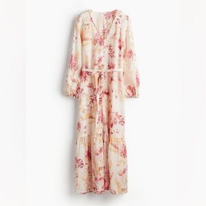 Nwt tie belt crepe dress